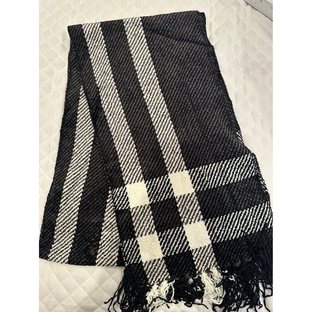 Charter Club Black White Plaid Scarf Rayon Acrylic Fringe Winter Wrap Preppy